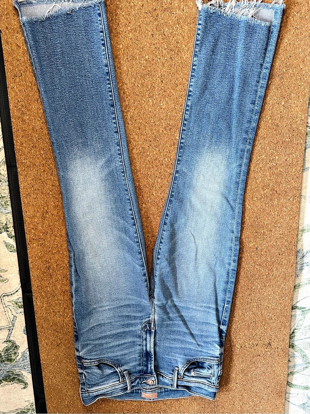 MOTHER The Insider Crop Step Fray Jeans Waist 28 Blue
